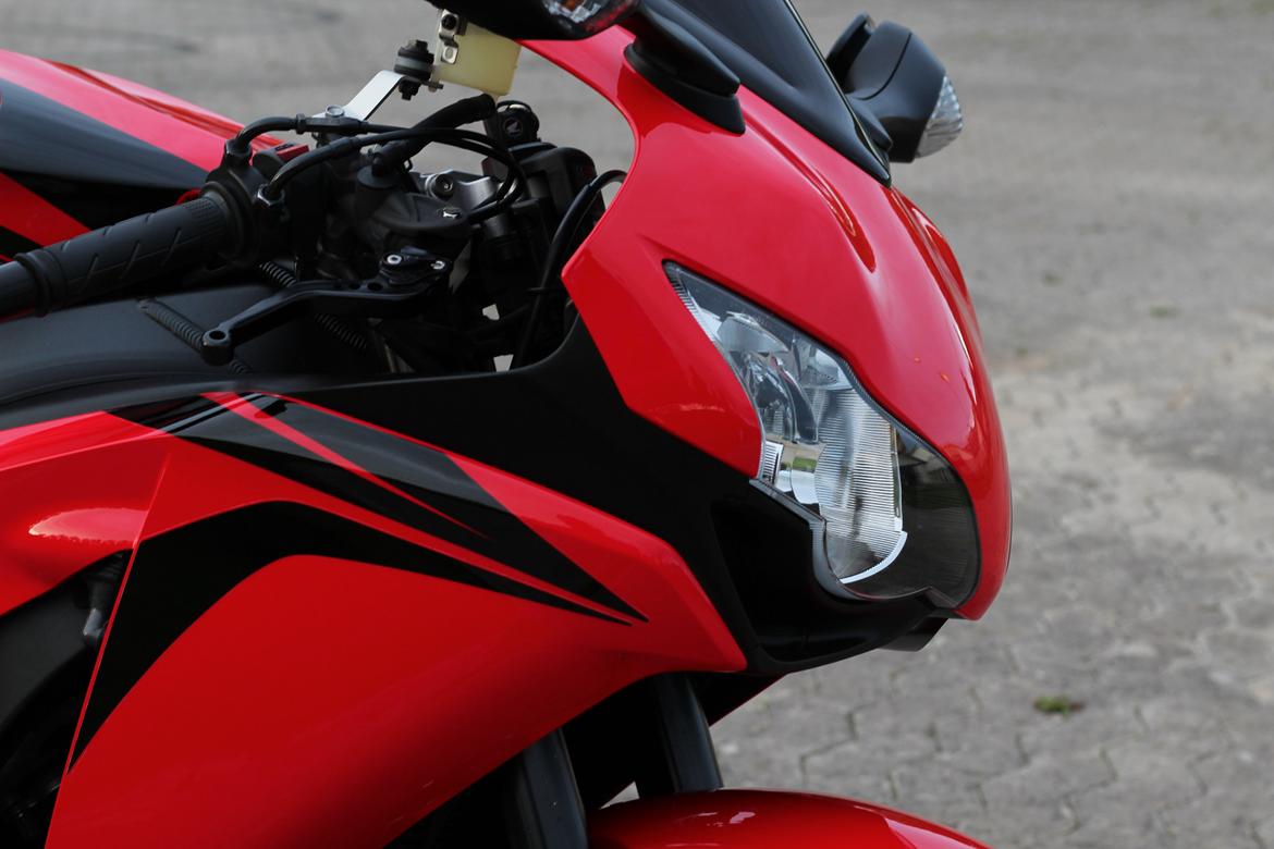 Honda CBR1000RR - Firebladen efter en polering hos klarbil.nu ... De gutter kan deres kram! billede 14