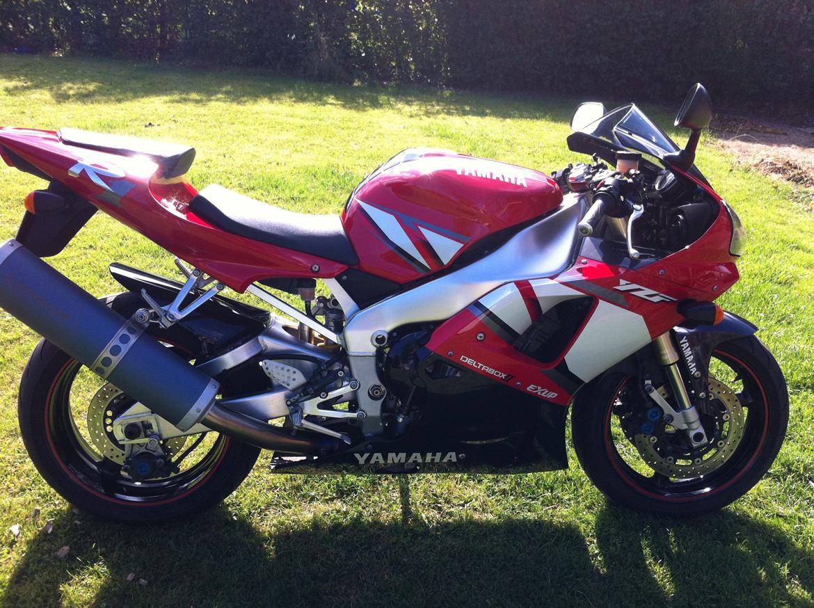 Yamaha Yzf R1 billede 5