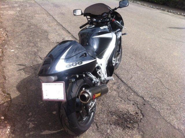 Suzuki GSX-R600 SRAD billede 4