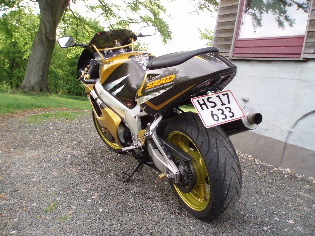 Suzuki GSX-750R tidligere mc billede 11