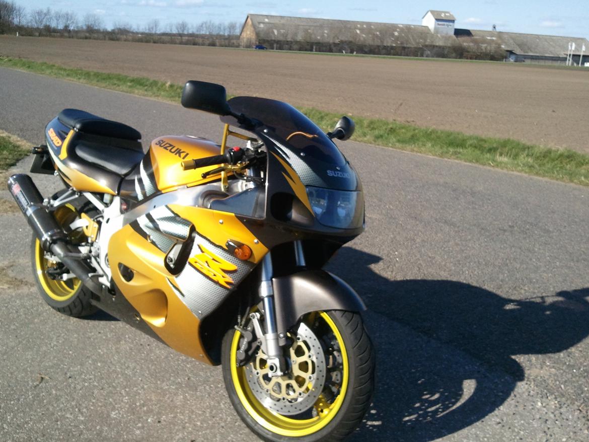 Suzuki GSX-750R tidligere mc billede 15