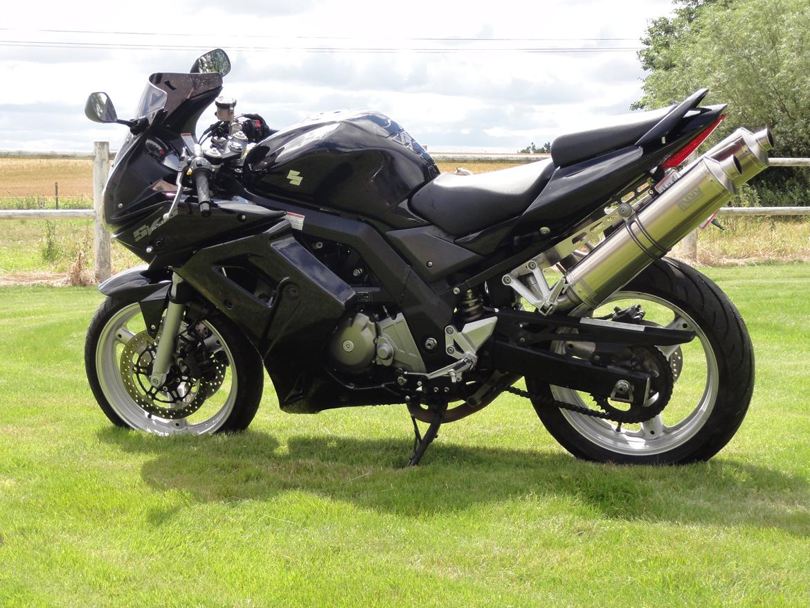 Suzuki SV 650S [SOLGT] billede 5
