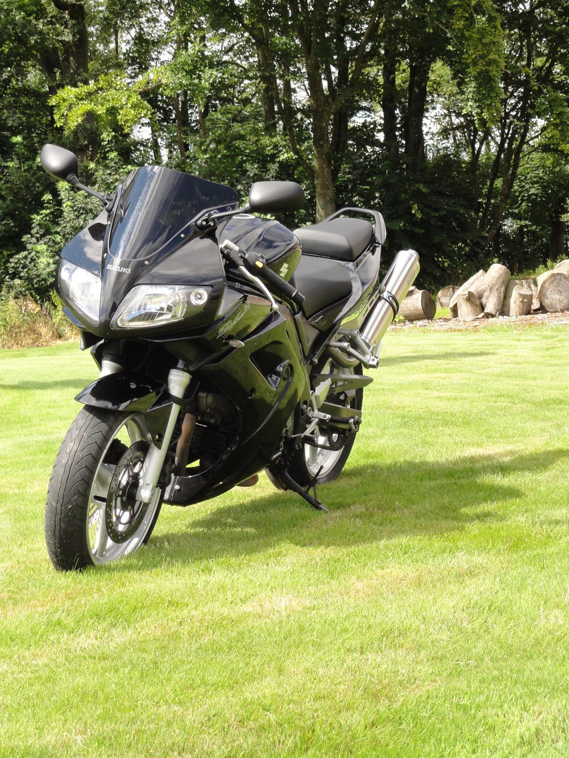 Suzuki SV 650S [SOLGT] billede 2
