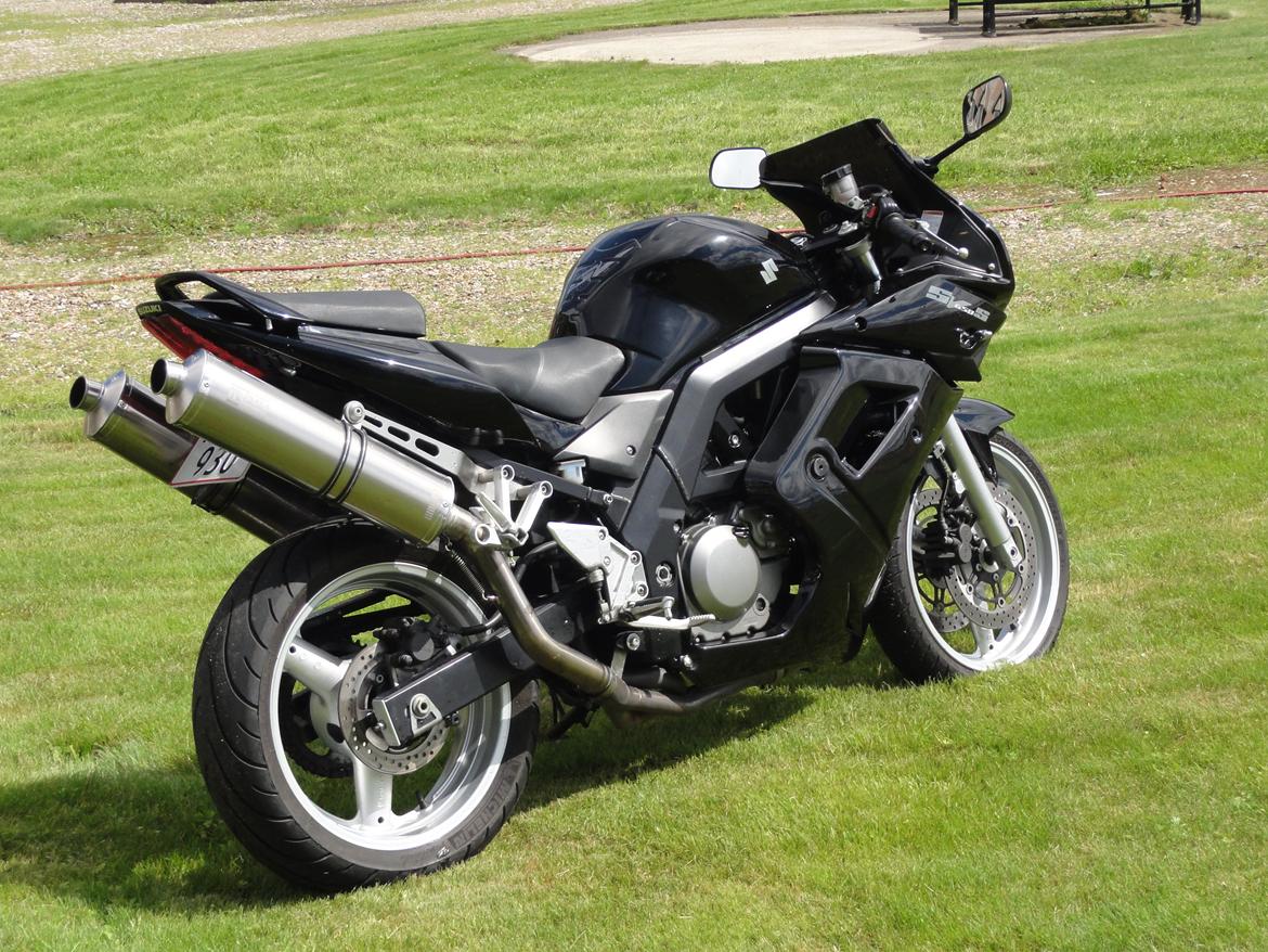 Suzuki SV 650S [SOLGT] billede 3