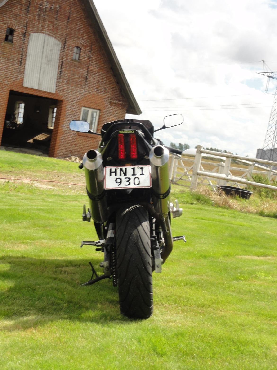 Suzuki SV 650S [SOLGT] billede 4