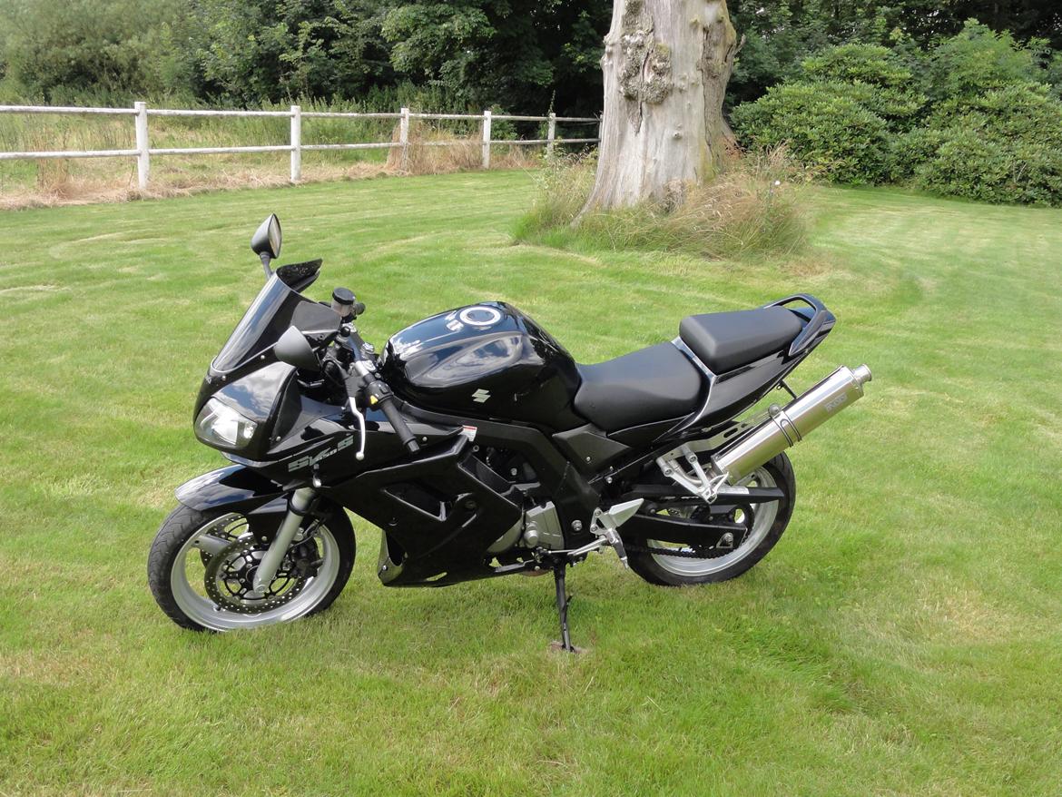 Suzuki SV 650S [SOLGT] billede 8