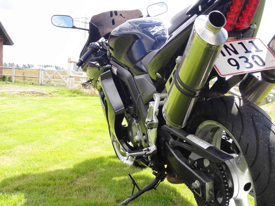 Suzuki SV 650S [SOLGT] billede 9