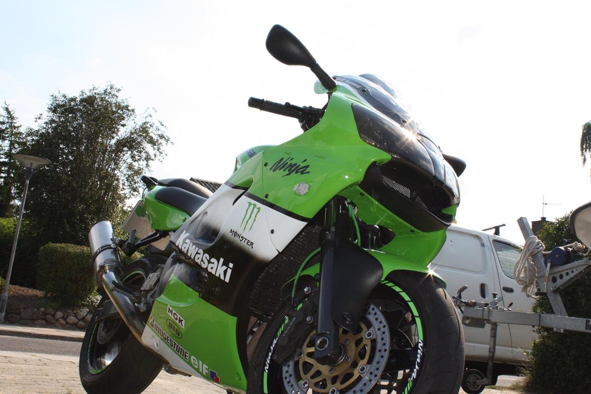 Kawasaki zx6r // SOLGT billede 7