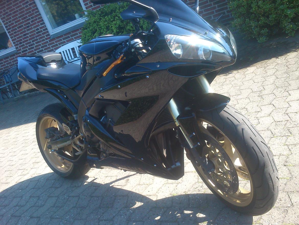 Yamaha yzf-r1 billede 2