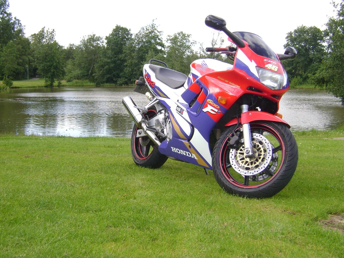 Honda cbr 600 f3