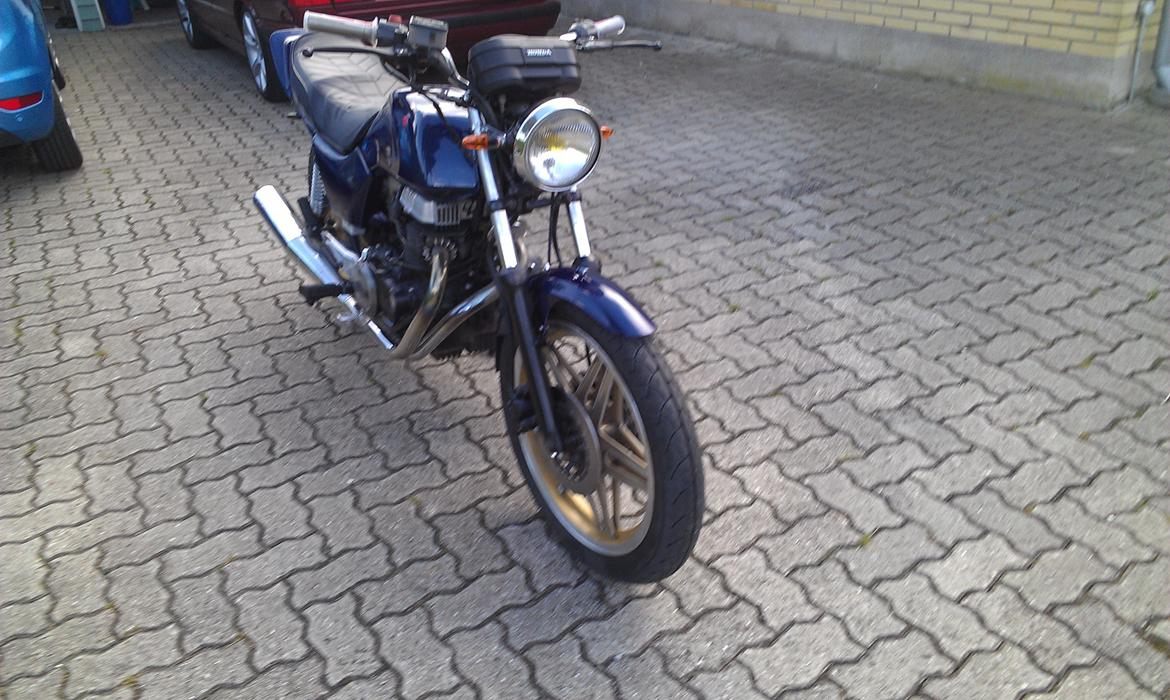 Honda cb 400n billede 4