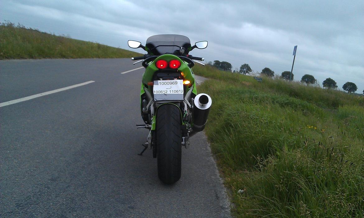 Kawasaki zx9 r billede 4
