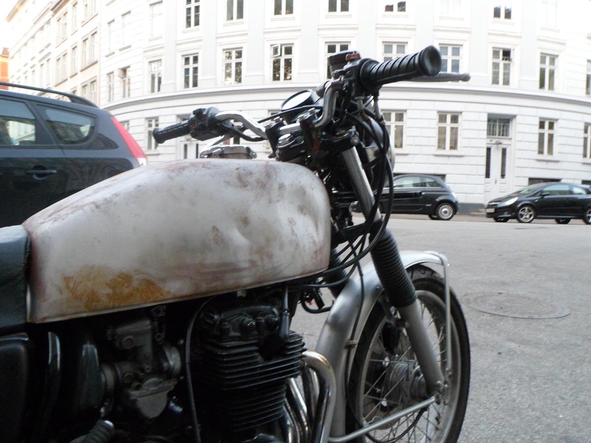 Honda CB 400 F billede 3