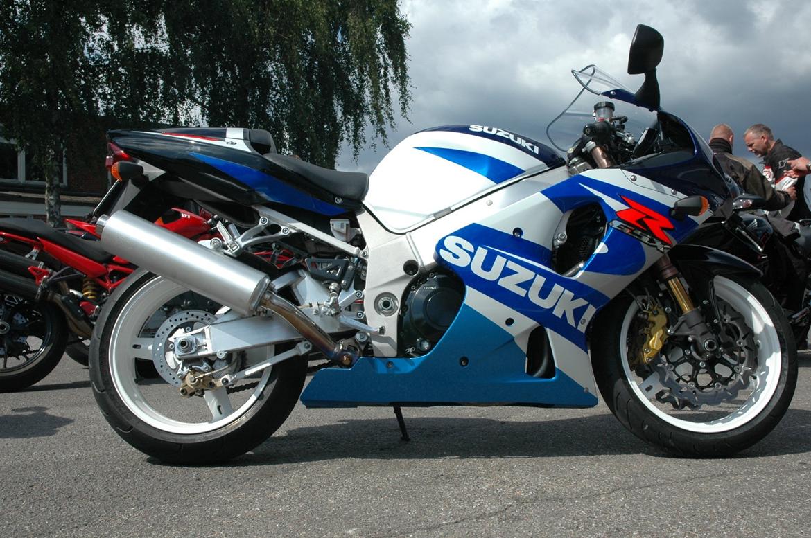 Suzuki GSXR 1000 K1 Solgt Billeder af mcer Uploaded