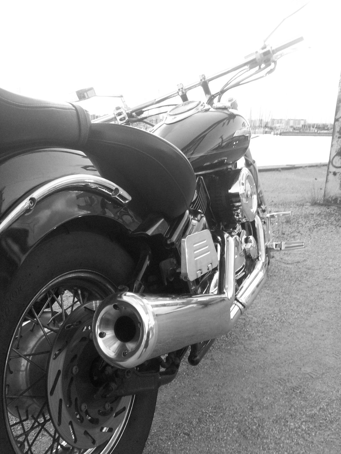 Yamaha XVS 1100 Dragstar billede 5