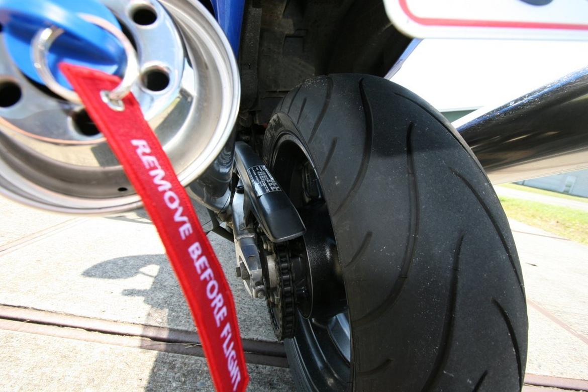 Honda CBR 1100 XX Super Blackbird SOLGT billede 12