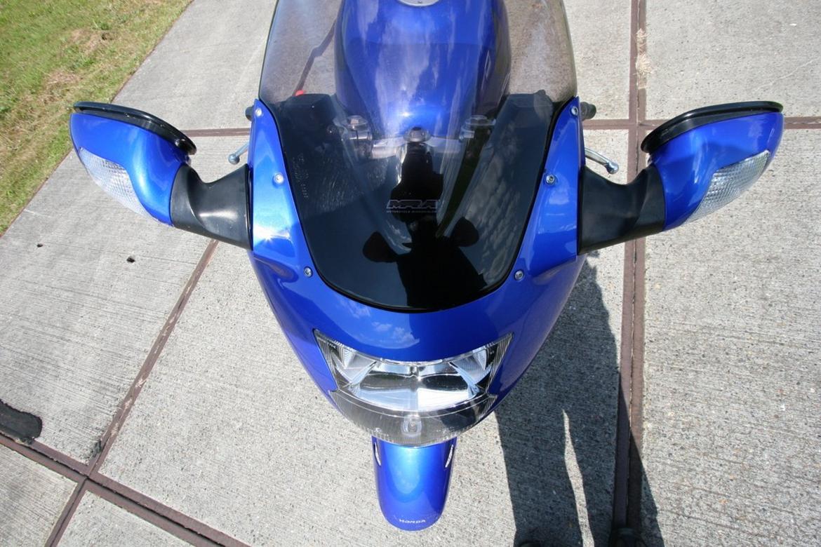 Honda CBR 1100 XX Super Blackbird SOLGT billede 15