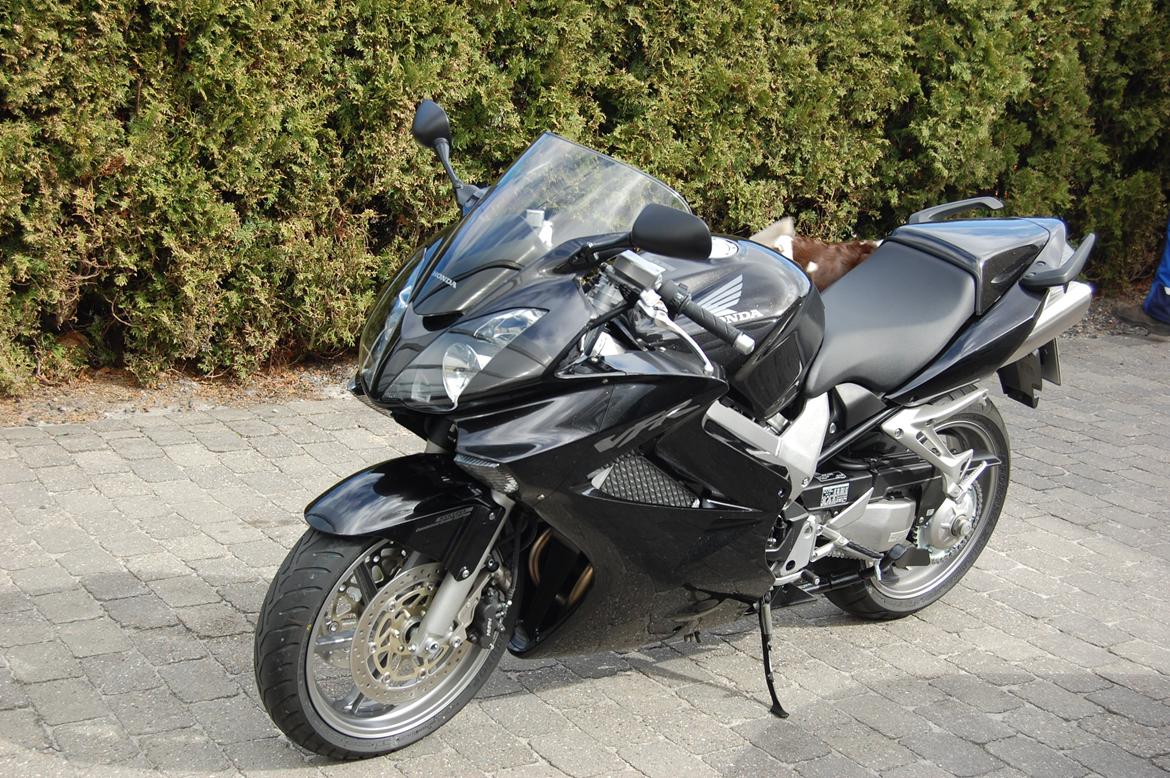 Honda VFR 800 billede 1