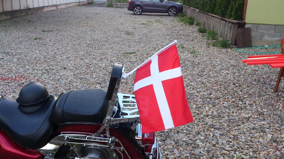 Suzuki vl 1500 - ja ja lidt reklame når man nu er i udlandet.
så giver det også de lokale en forklaring på ens elendige kørsel  billede 19