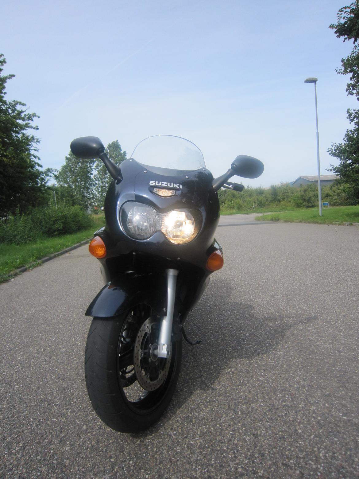 Suzuki GSX 750 F billede 5