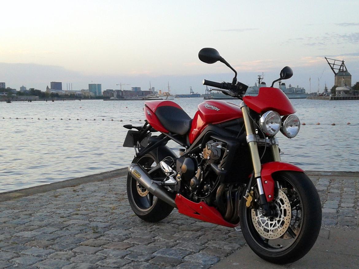 Triumph Street Triple billede 1