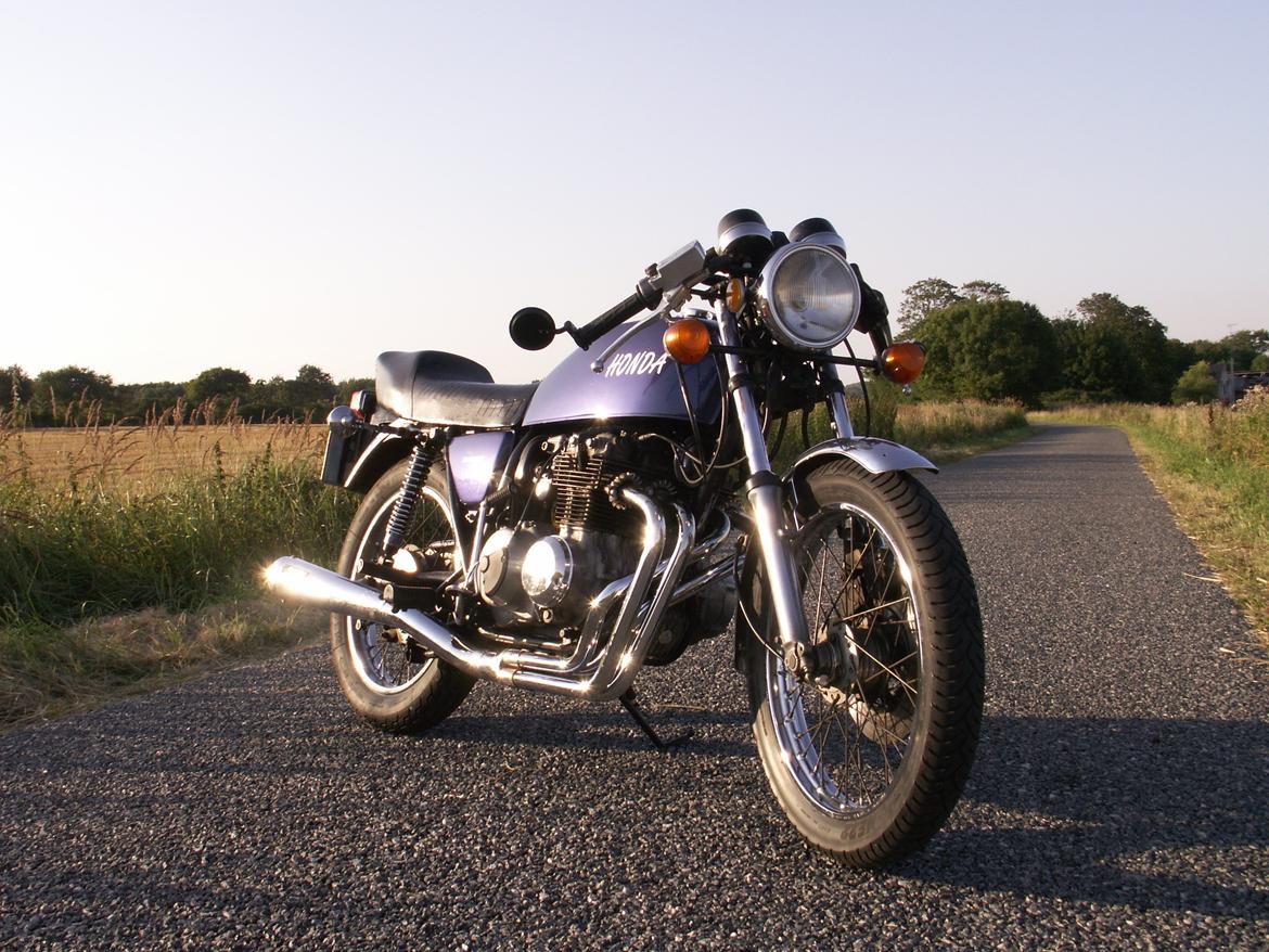 Honda CB 400 Four Super Sport - Et lille Photo shoot med lækker aftensol billede 1