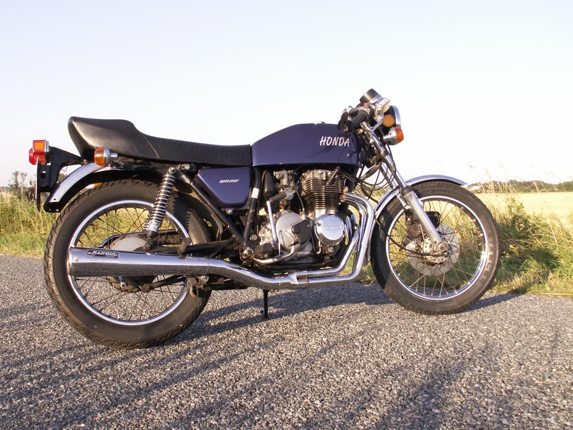 Honda CB 400 Four Super Sport billede 10