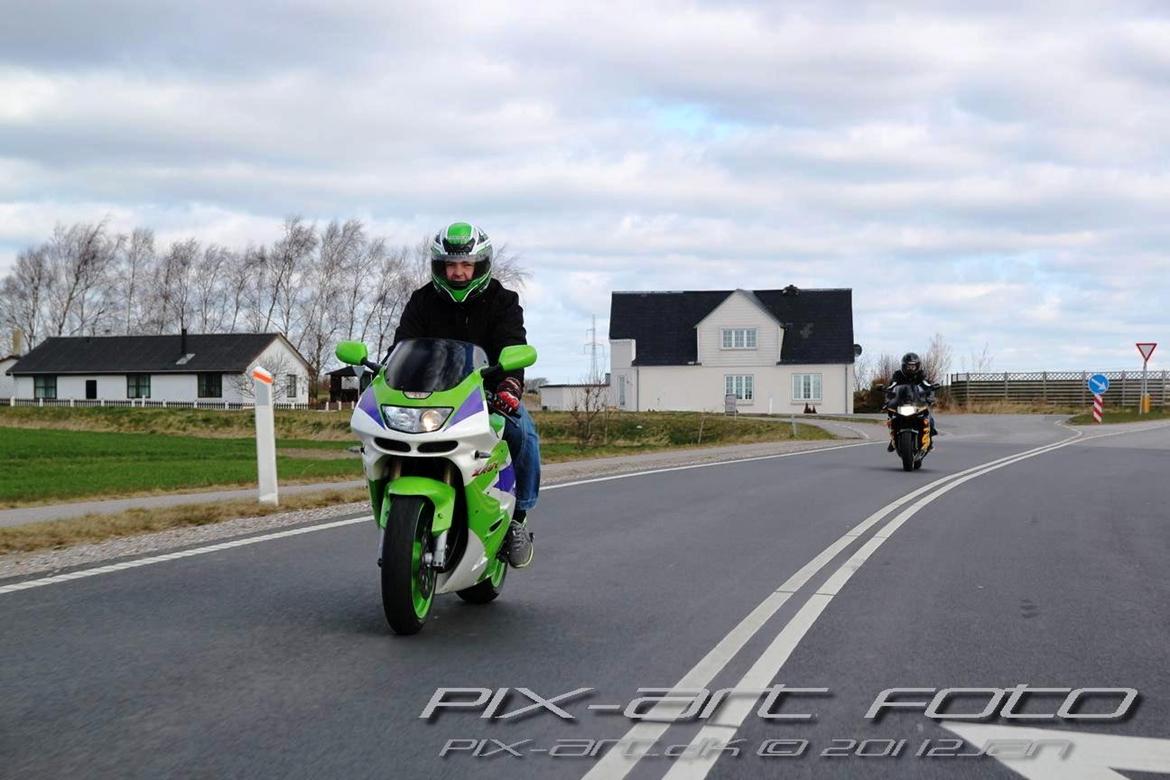 Kawasaki Ninja ZX9R billede 14