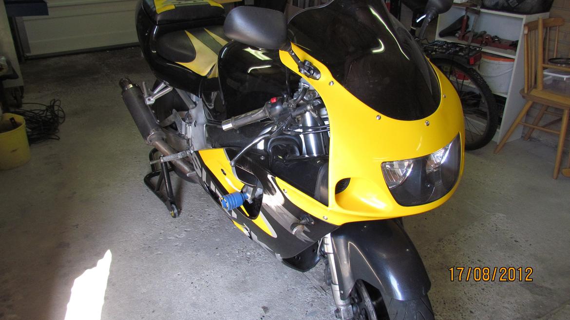Suzuki GSX-R 750 Srad (Til Salg) billede 9