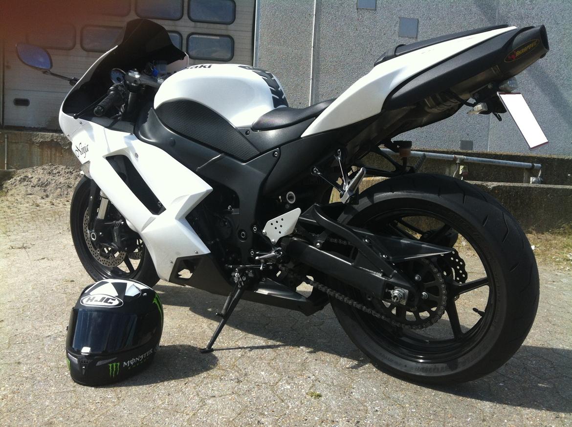 Kawasaki ZX6R billede 3