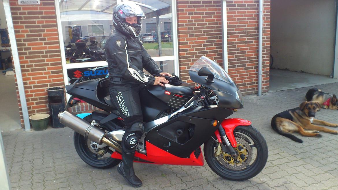 Aprilia RSV MILLE !solgt! billede 6