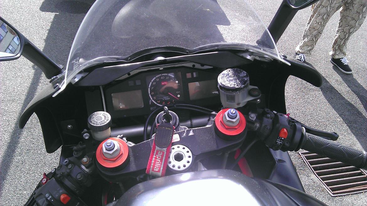 Aprilia RSV MILLE !solgt! - 100% nøjagtigt speedo. billede 10