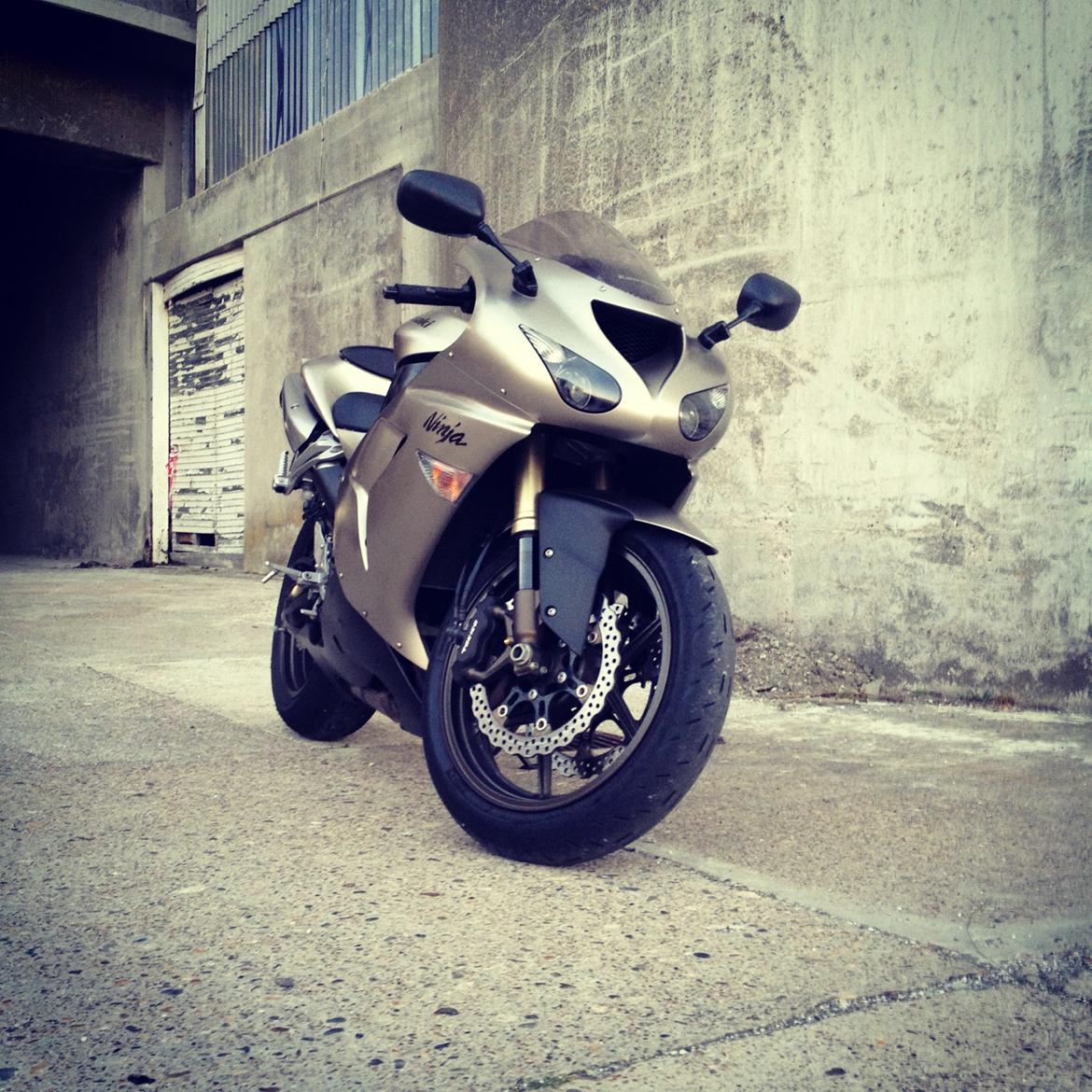 Kawasaki ZX10R billede 20