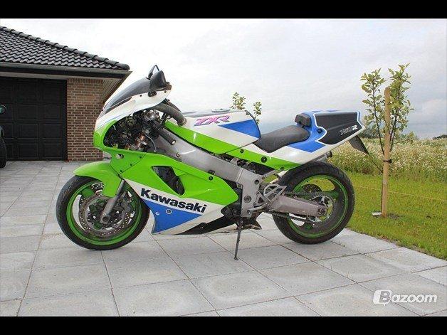 Kawasaki ZXR 750 K ( 900 ccm )"solgt" billede 3