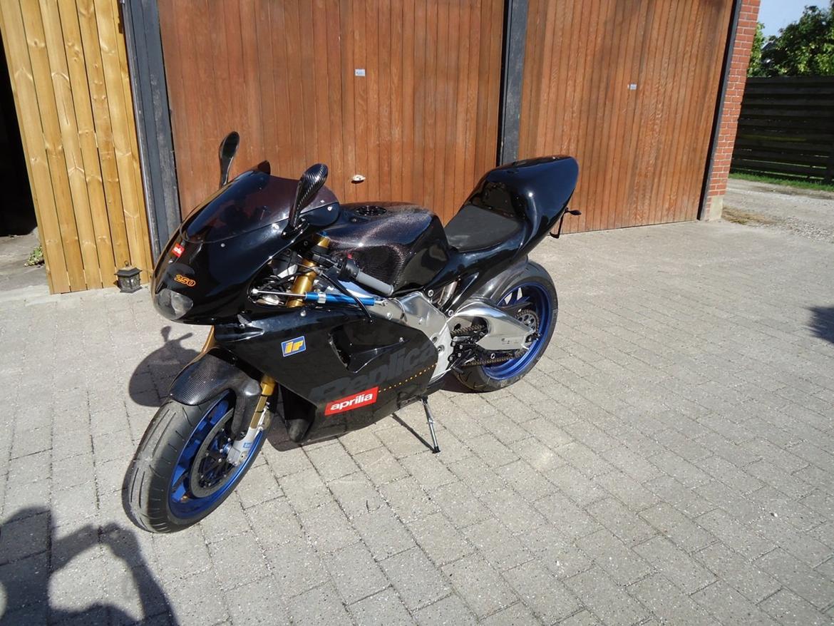 Aprilia R-SXV 550 billede 8
