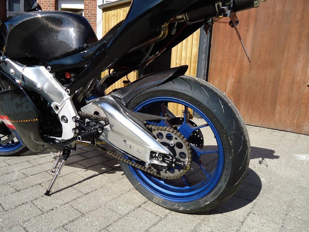 Aprilia R-SXV 550 billede 10