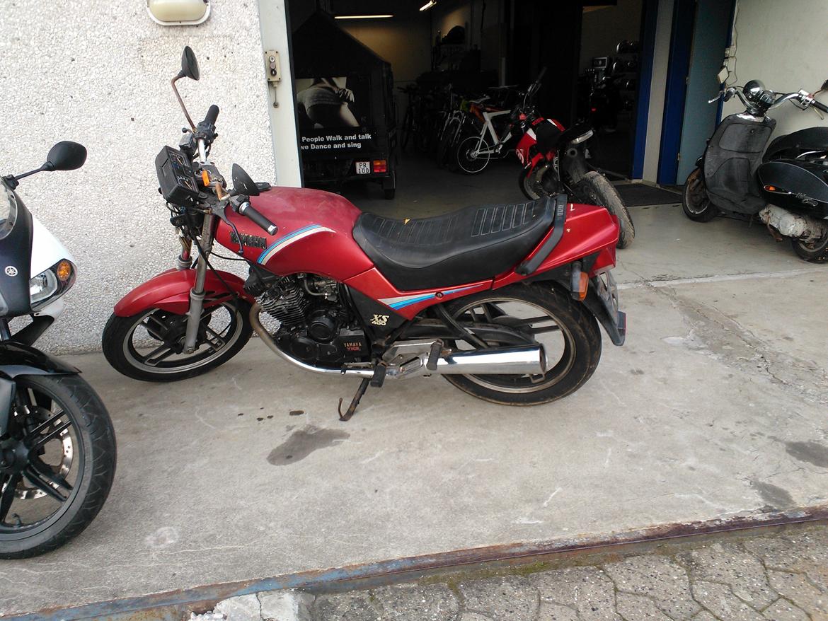 Yamaha xs 400 billede 5