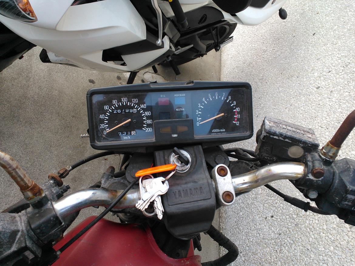 Yamaha xs 400 billede 6