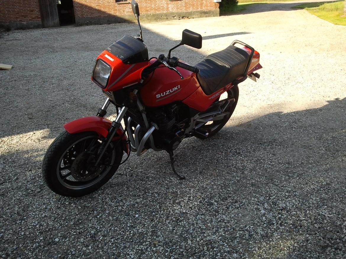 Suzuki Gsx 550 billede 3