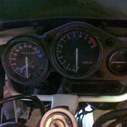 Yamaha fzr600
