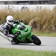 Kawasaki zx 10 r