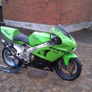 Kawasaki zx6rr