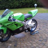 Kawasaki zx6rr