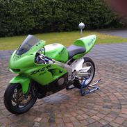 Kawasaki zx6rr