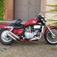 Honda Super Magna VF750C