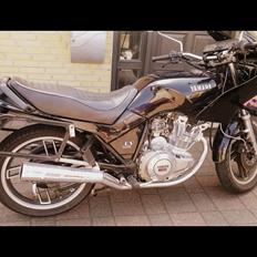 Yamaha XS 400 DOHC