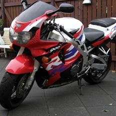 Honda CBR900RR Fireblade (solgt)