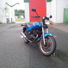 Yamaha XS 400