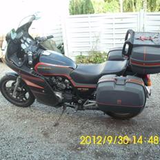 Honda vf 750 sport