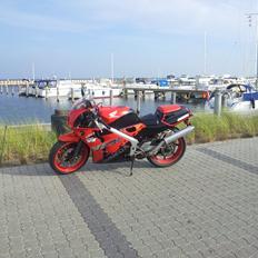 Honda vfr 400 nc30